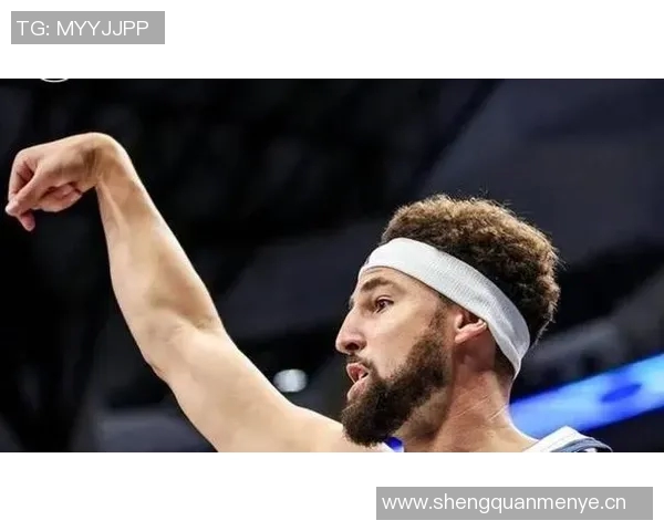 克莱上半场状态低迷仅得5分三分球命中率惨淡